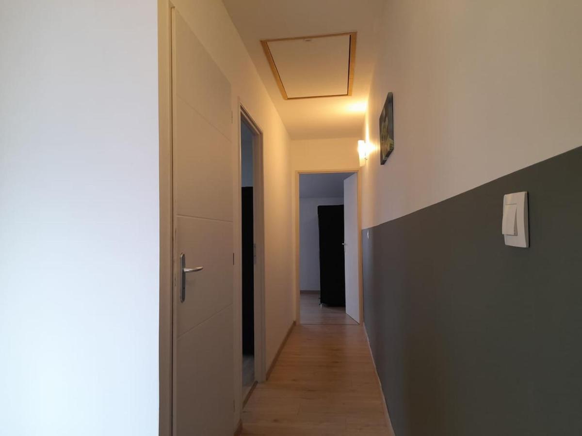 Logement De 100M2 Avec Terrasse Wardrecques Eksteriør bilde