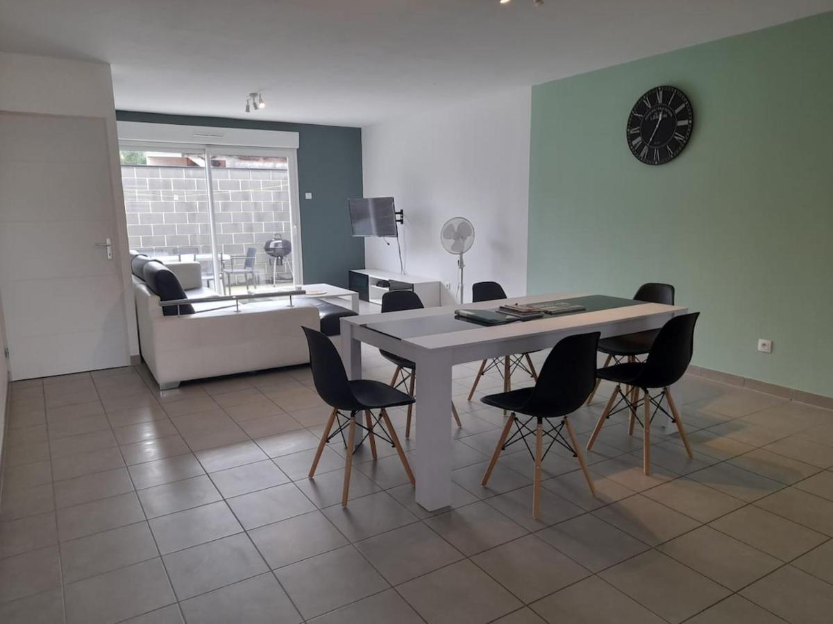Logement De 100M2 Avec Terrasse Wardrecques Eksteriør bilde